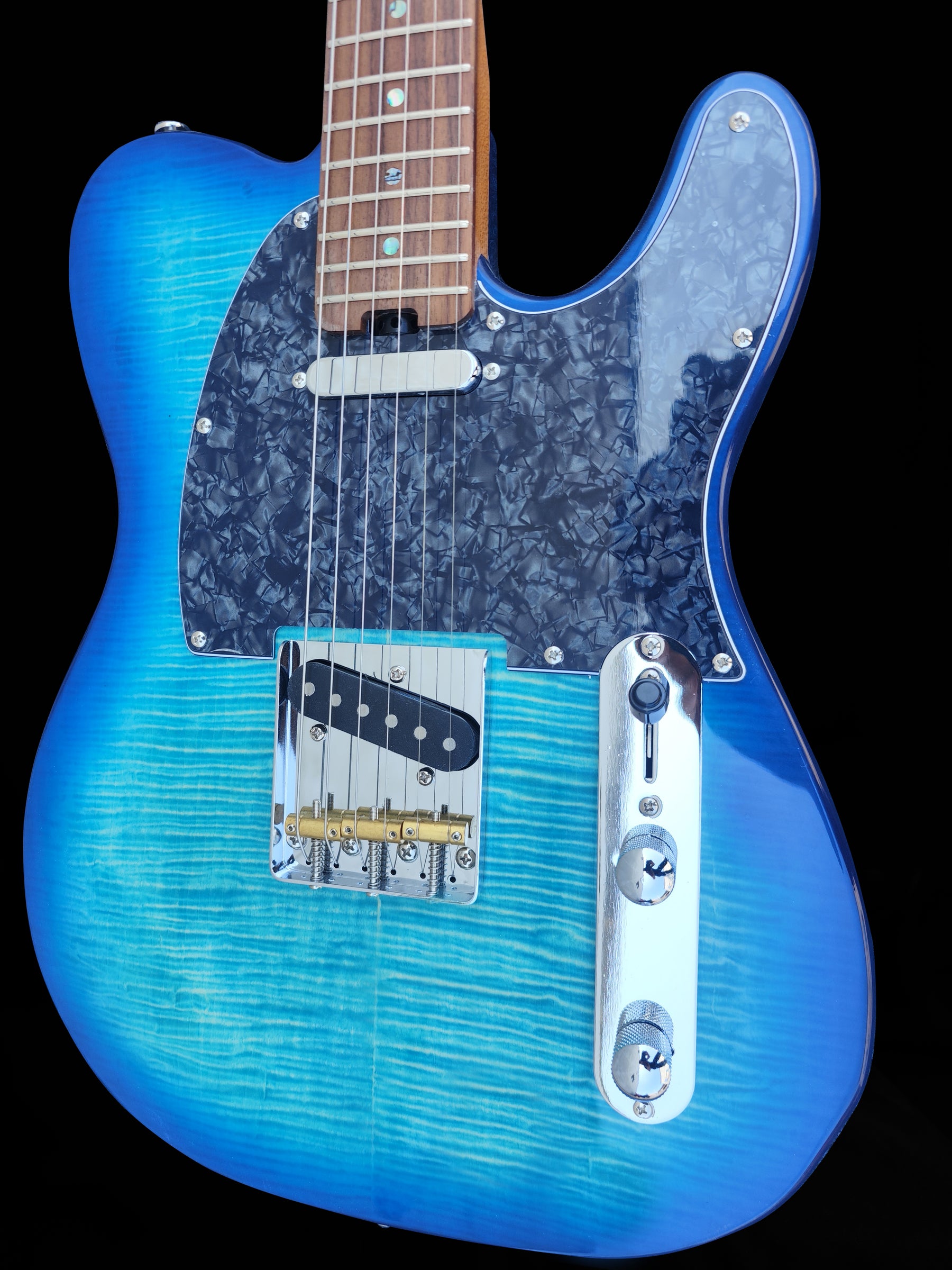 Collections GUITARS GARDEN