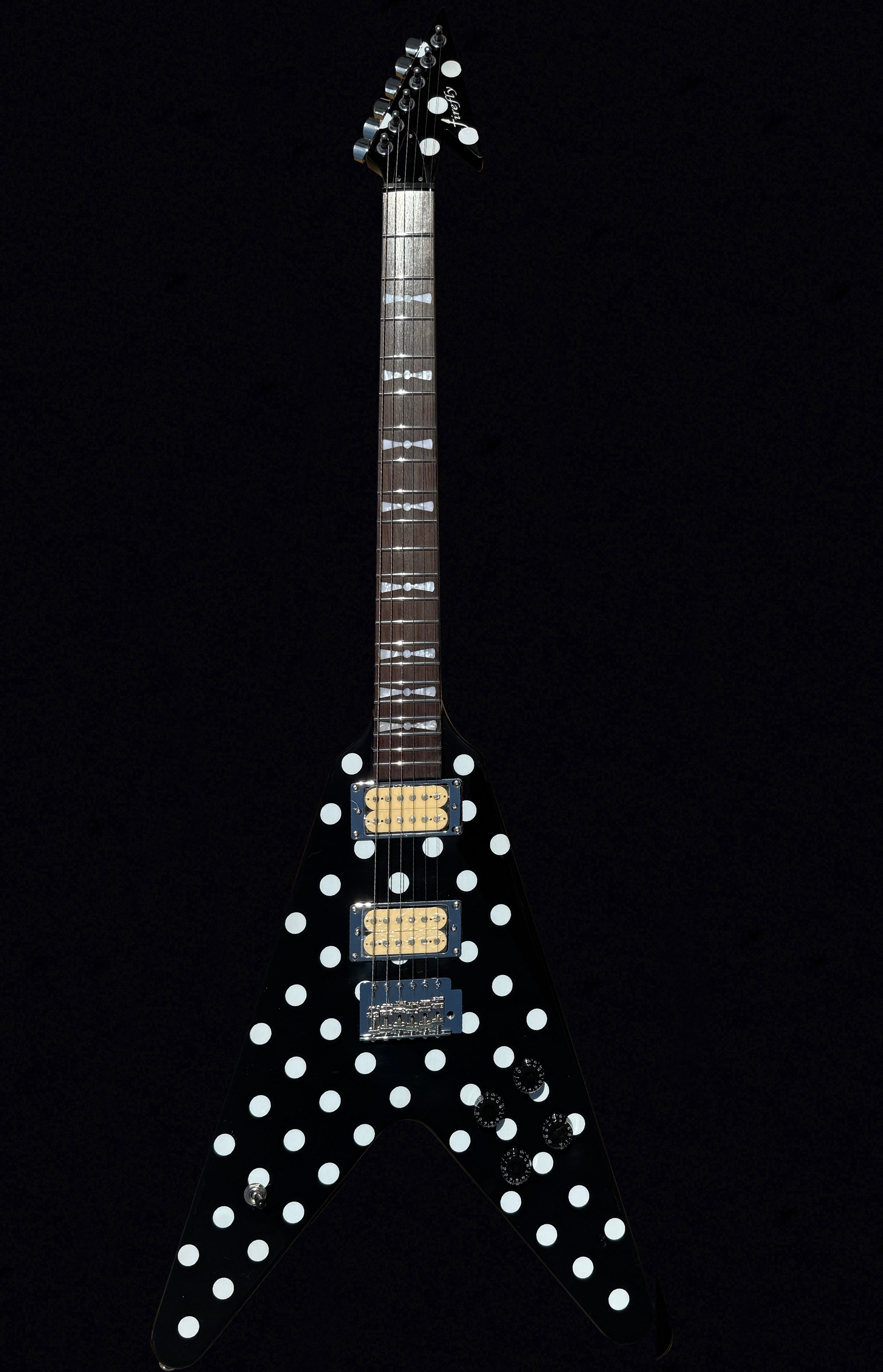 New Firefly FFVX Electric Guitar (Spotted Black Color) – GUITARS